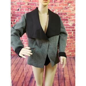 MADE IN ITALY BEAUTIFUL GRAY LONG SLEEVE, ONE BUTTON WOMEN'S SWEATER JACKET OS